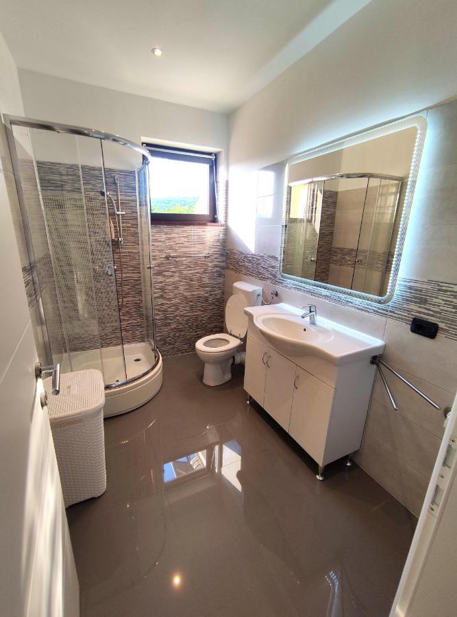 Apartmani Melia Marcelji Ngoại thất bức ảnh